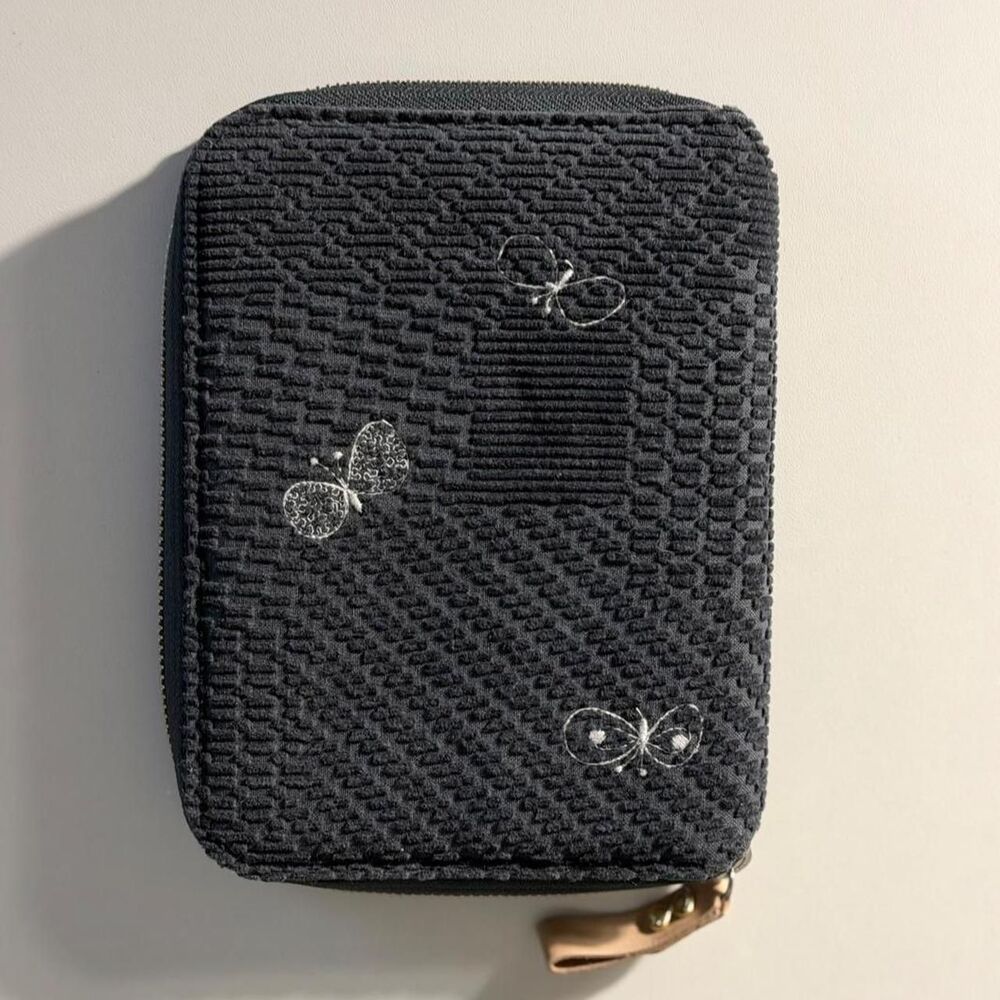 Hobonichi x Minä Perhonen navy butterfly Techo A6 cover